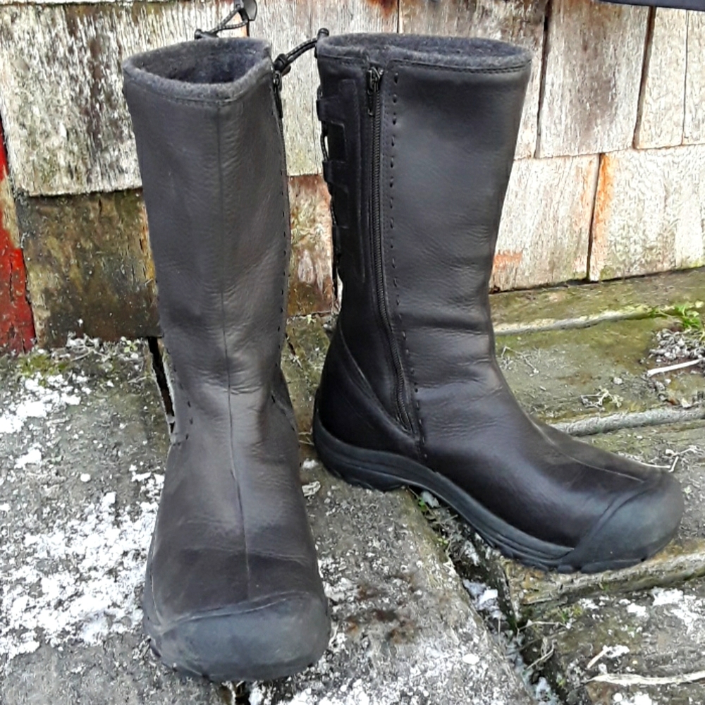 Keen dry fit boots size 10 womans